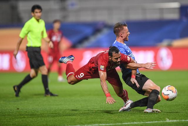 穆雷41分老鹰力克灰熊3连胜 尼克斯轻取魔术